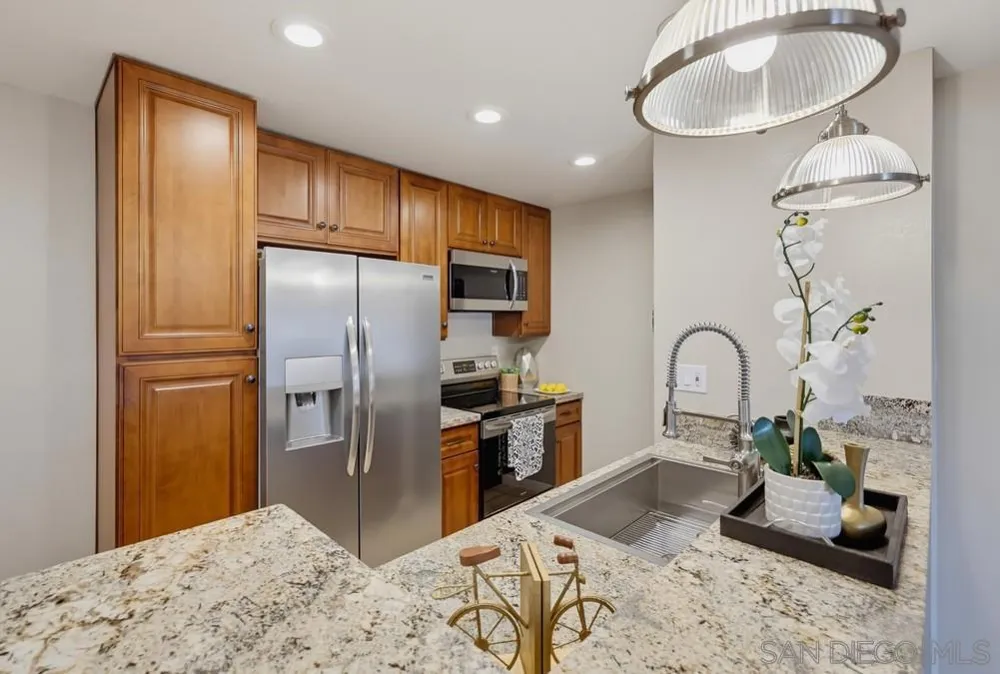9169 Village Glen #155 San Diego, CA 92123