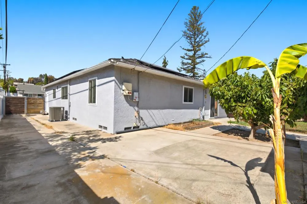7235 Grable La Mesa, CA 91942