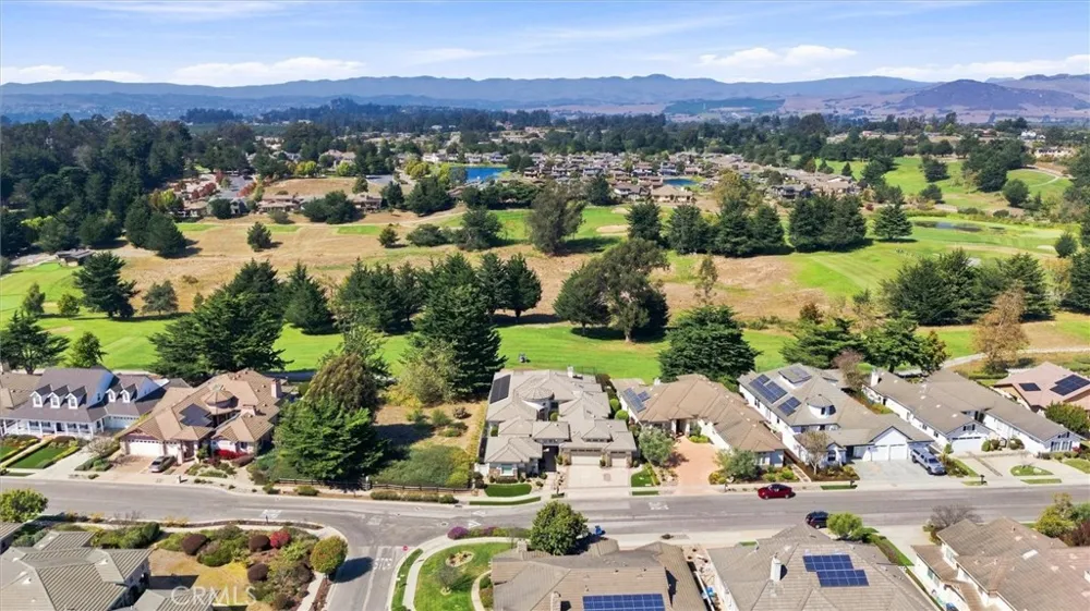 2298 Brant Street Arroyo Grande, CA 93420