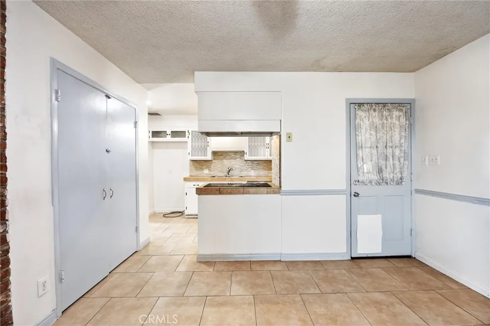 3717 Madrid Bakersfield, CA 93309