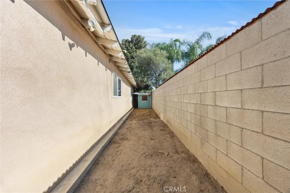3717 Madrid Bakersfield, CA 93309