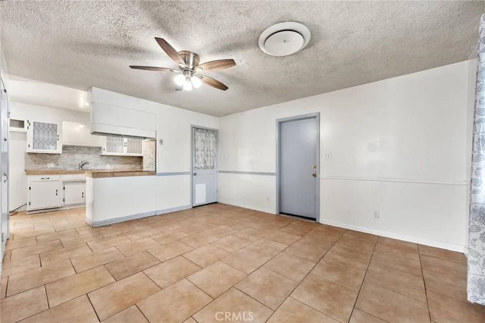 3717 Madrid Bakersfield, CA 93309