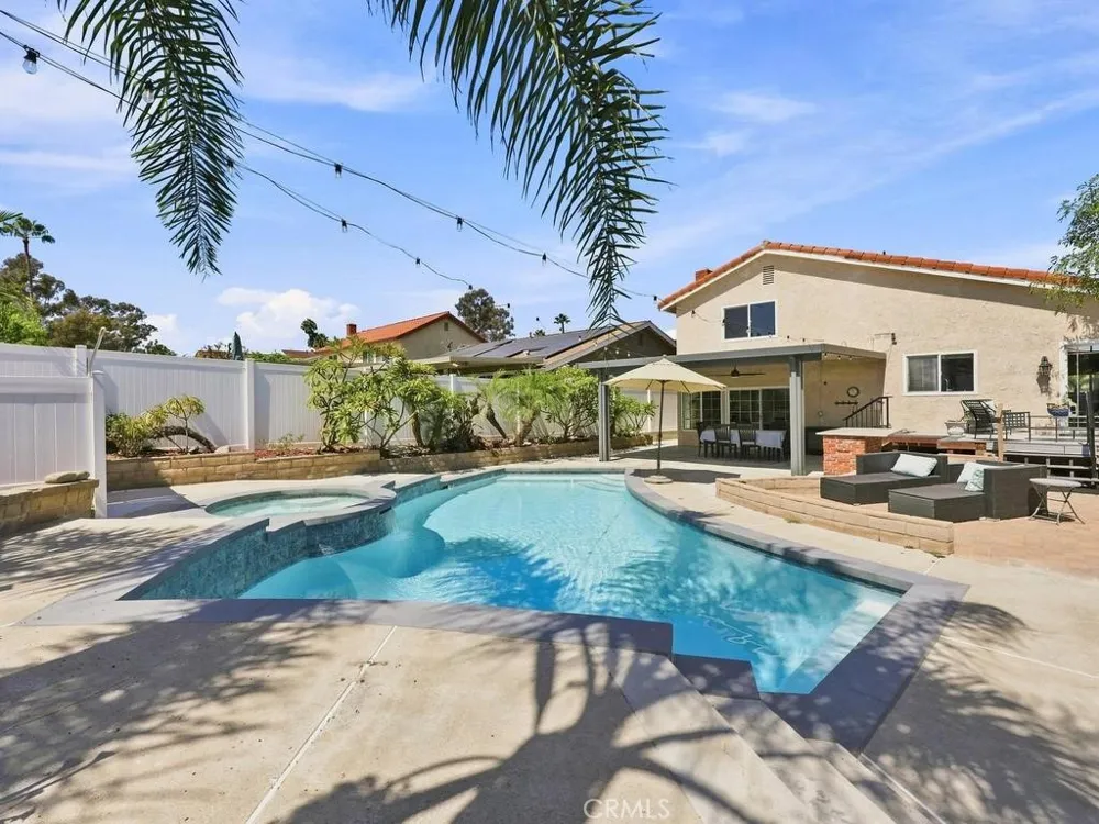 23862 Copenhagen Mission Viejo, CA 92691