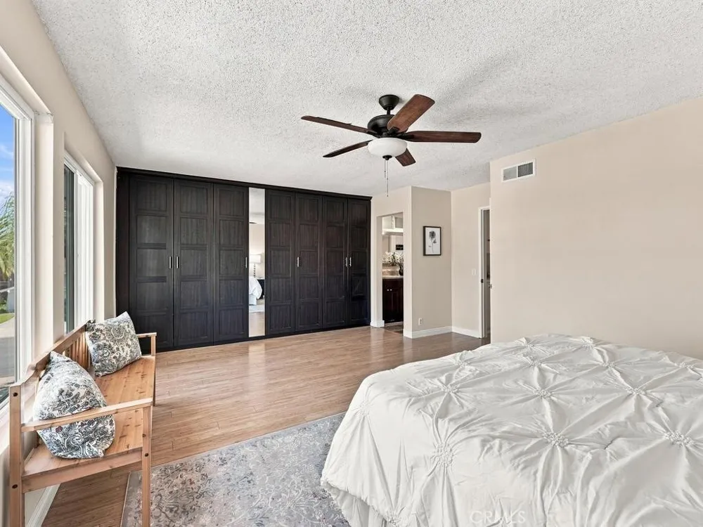23862 Copenhagen Mission Viejo, CA 92691