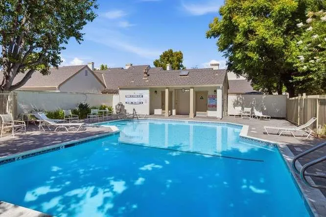 2049 Foxhall Loop San Jose, CA 95125