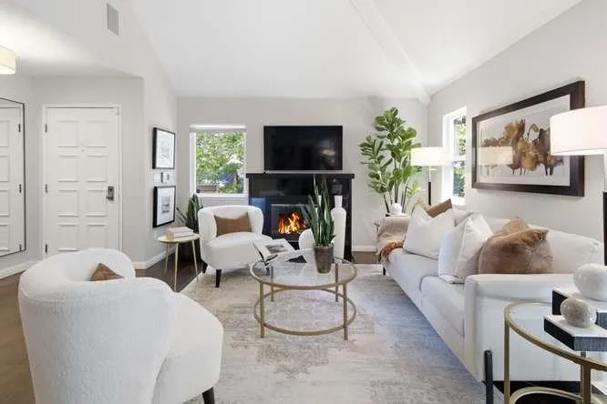 2049 Foxhall Loop San Jose, CA 95125