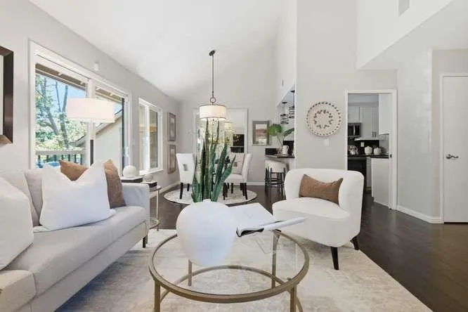 2049 Foxhall Loop San Jose, CA 95125