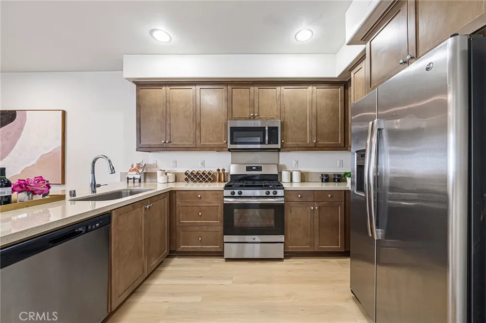 318 Calvados Azusa, CA 91702