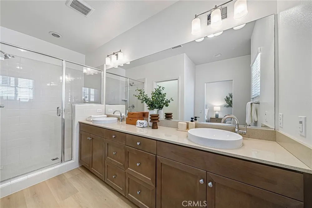 318 Calvados Azusa, CA 91702