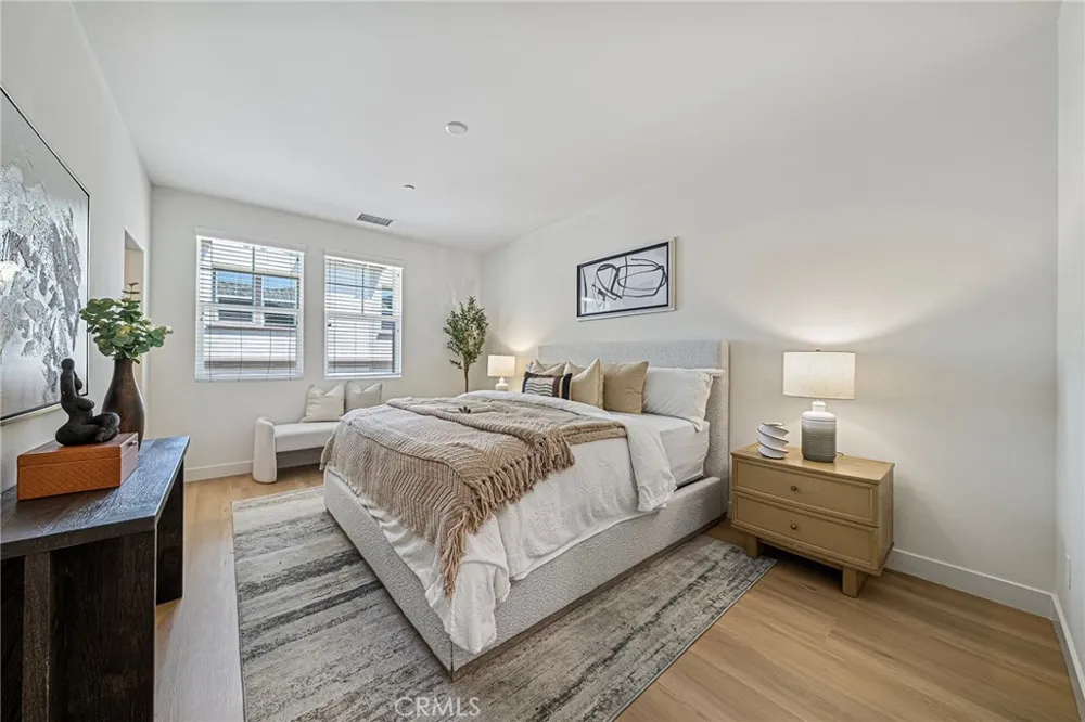 318 Calvados Azusa, CA 91702