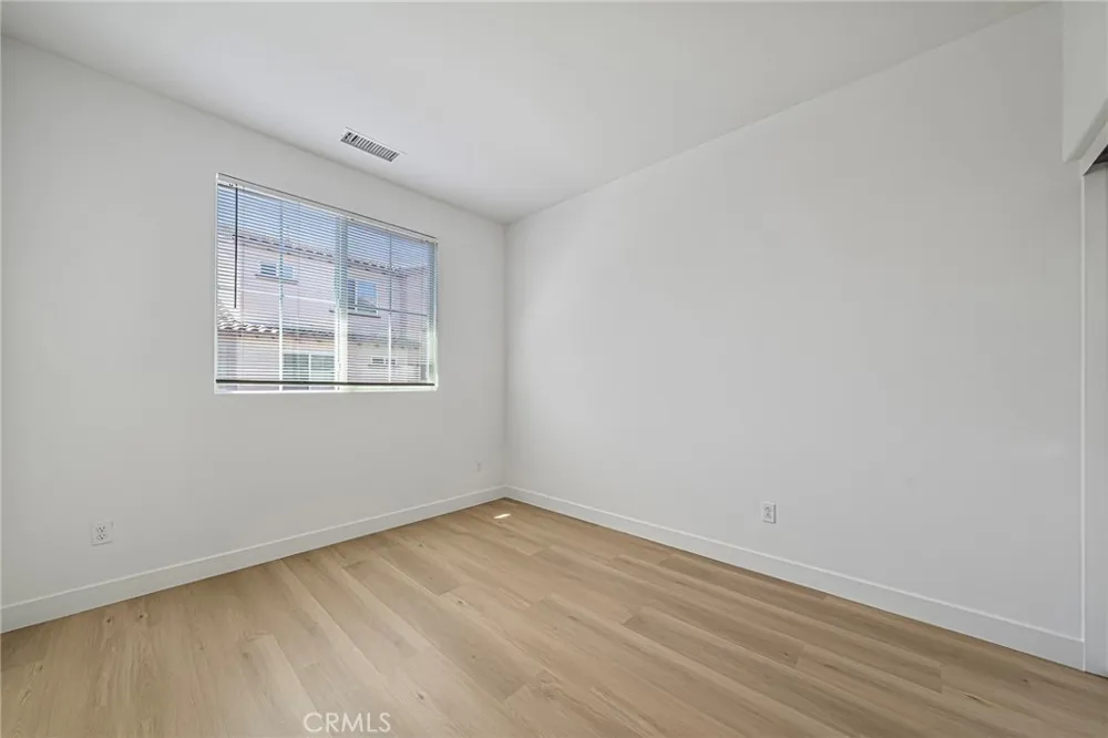 318 Calvados Azusa, CA 91702