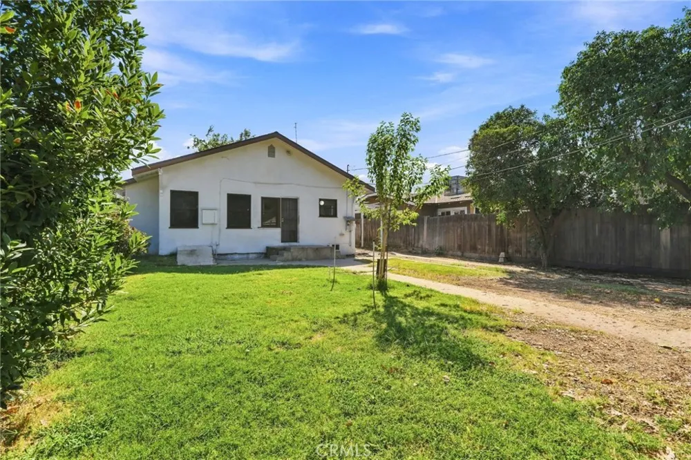 1353 Wilson Fresno, CA 93728