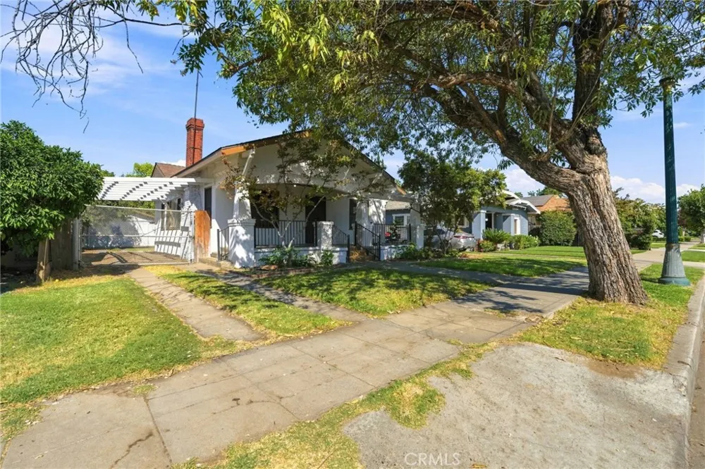 1353 Wilson Fresno, CA 93728