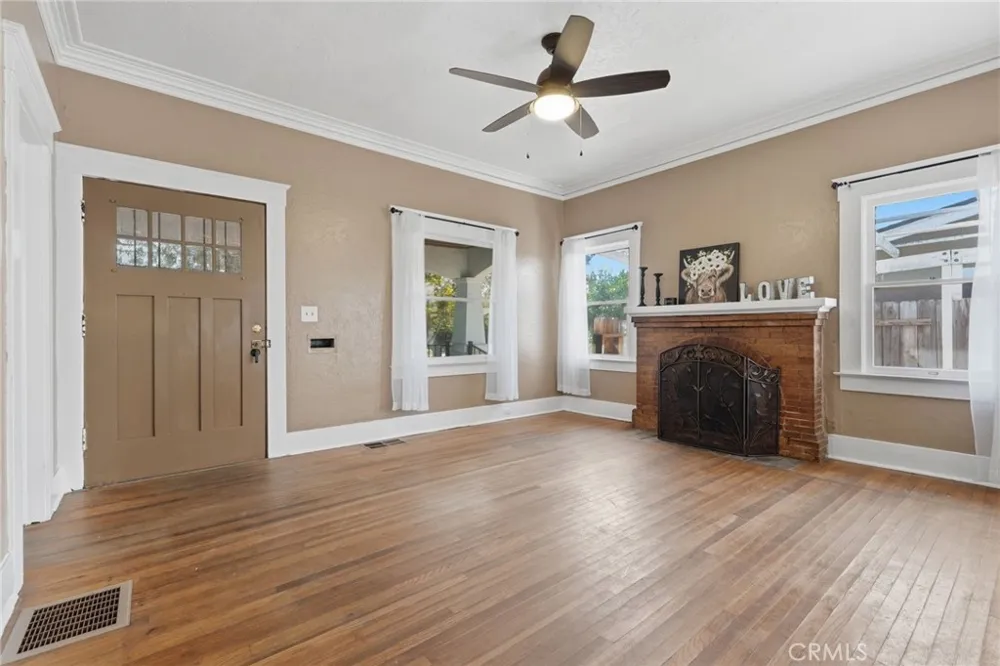 1353 Wilson Fresno, CA 93728