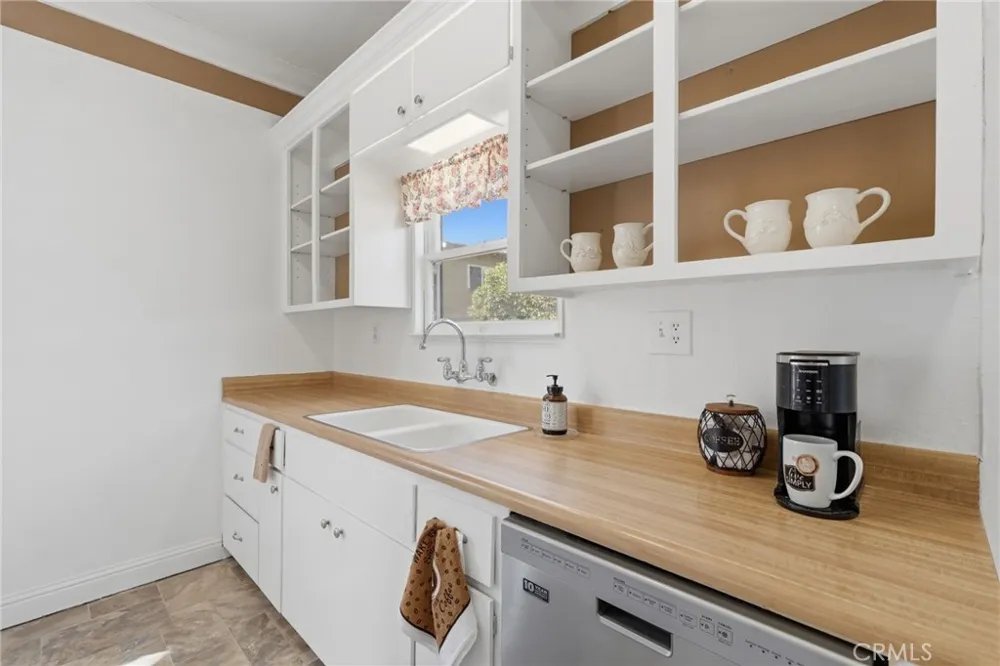 1353 Wilson Fresno, CA 93728