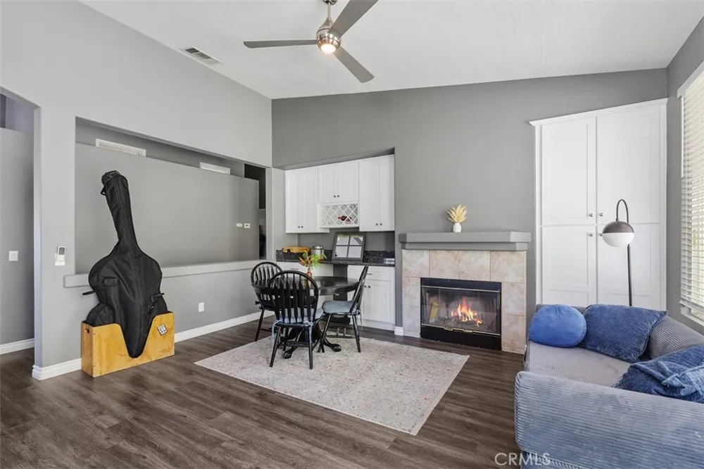 6 Corte Rivera Lake Elsinore, CA 92532