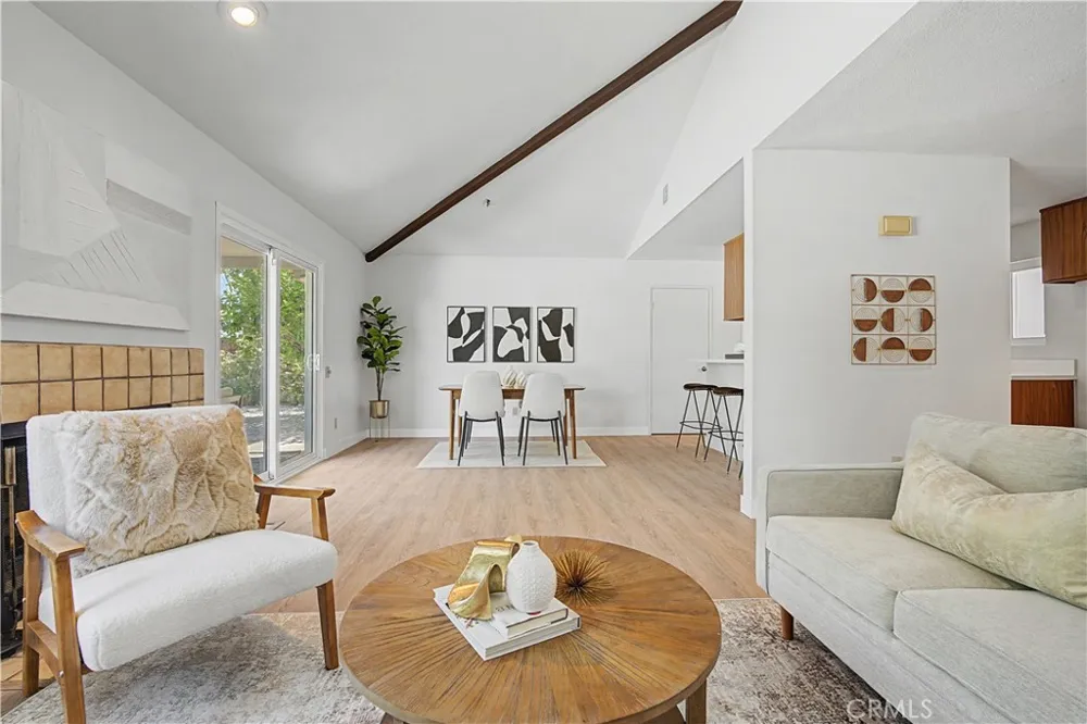 1360 E Gem Circle Palm Springs, CA 92262
