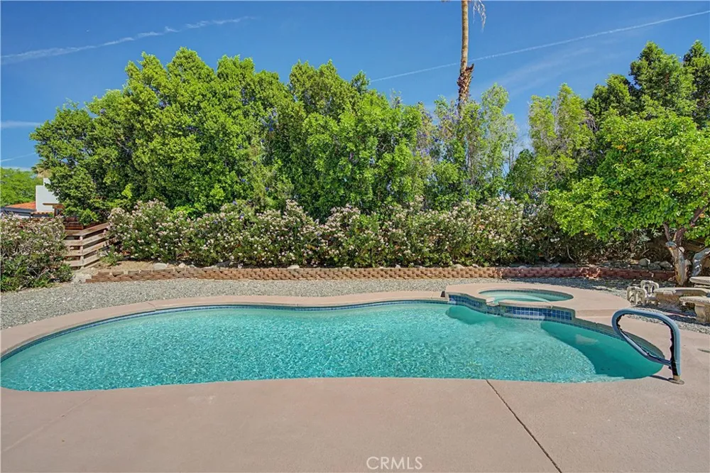 1360 E Gem Circle Palm Springs, CA 92262