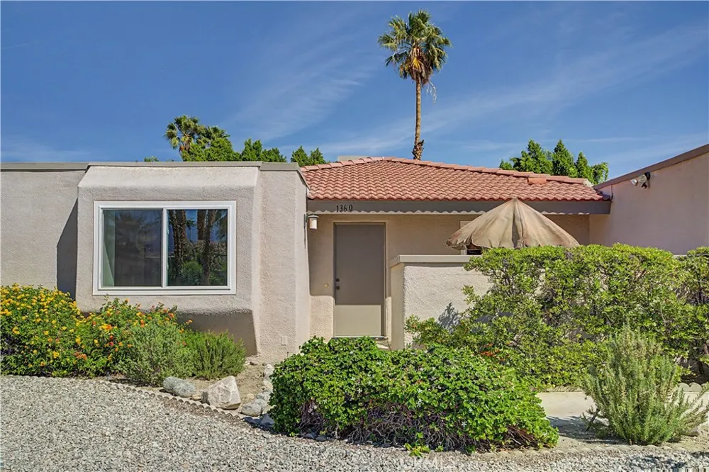 1360 E Gem Circle Palm Springs, CA 92262