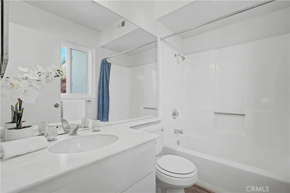 1360 E Gem Circle Palm Springs, CA 92262