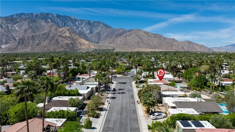 1360 E Gem Circle Palm Springs, CA 92262
