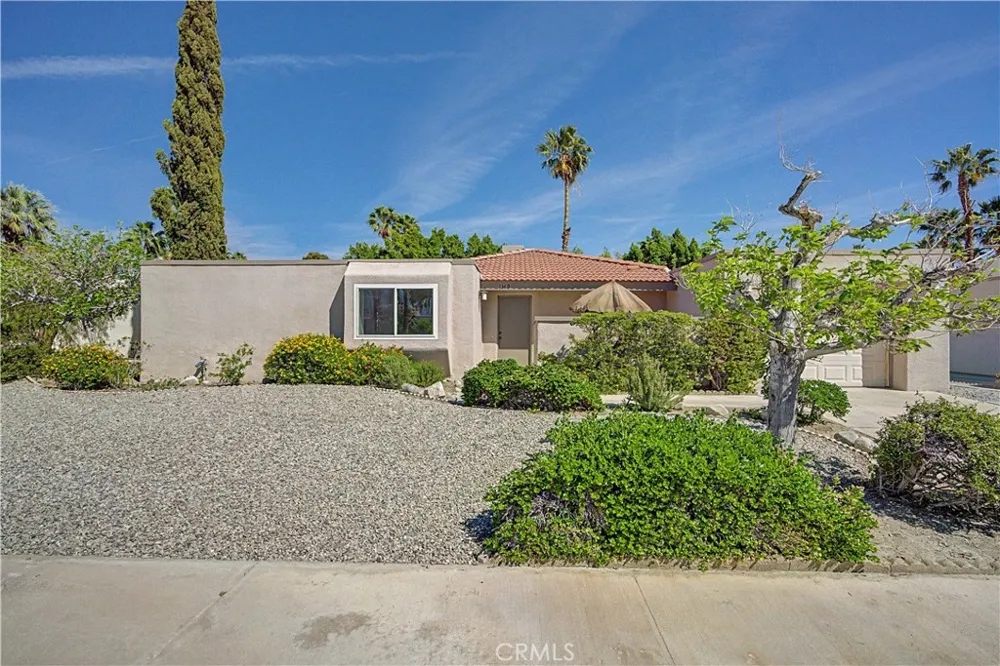 1360 E Gem Circle Palm Springs, CA 92262