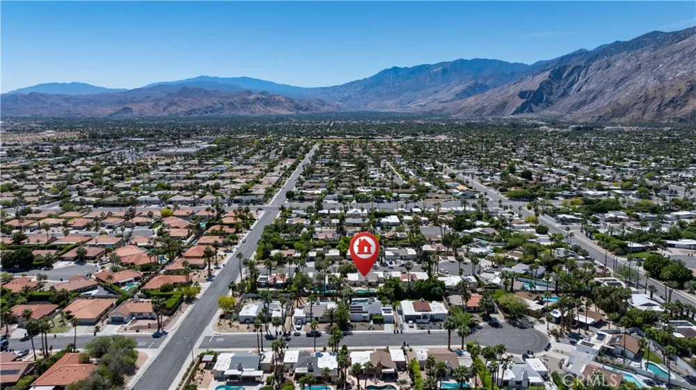 1360 E Gem Circle Palm Springs, CA 92262