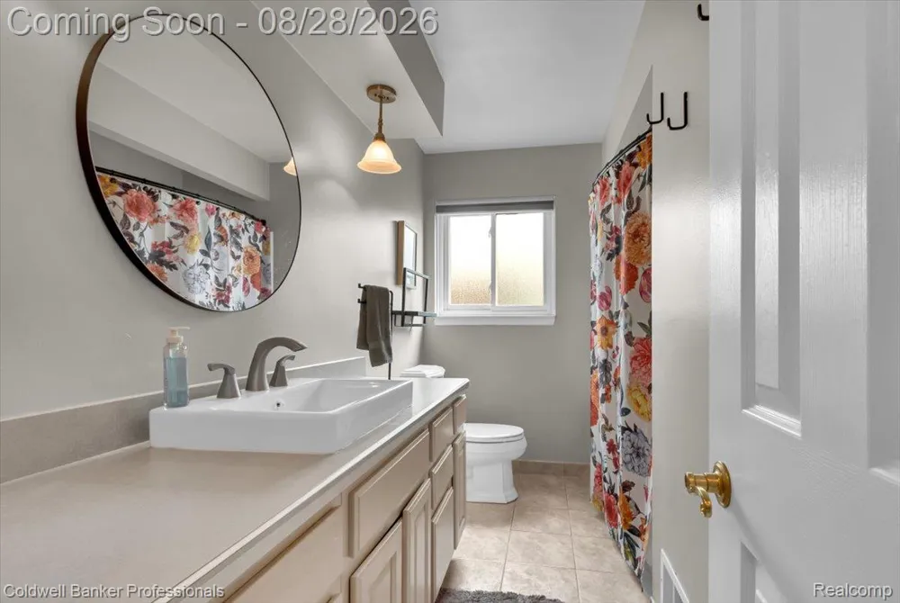 44299 Franciscan Drive Canton Charter Township, MI 48187