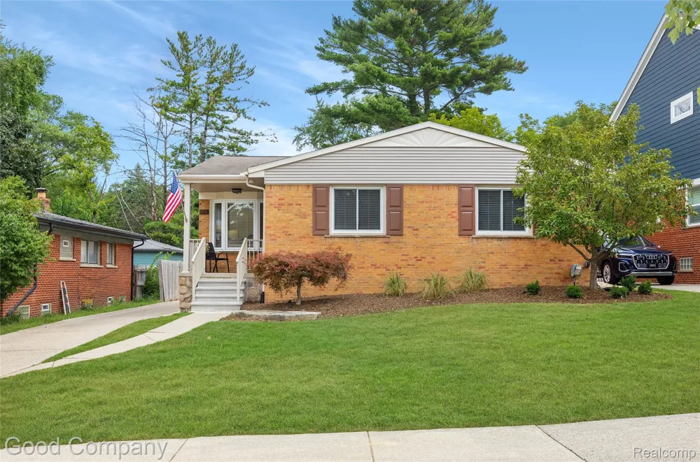 606 Magnolia Avenue Royal Oak City, MI 48073