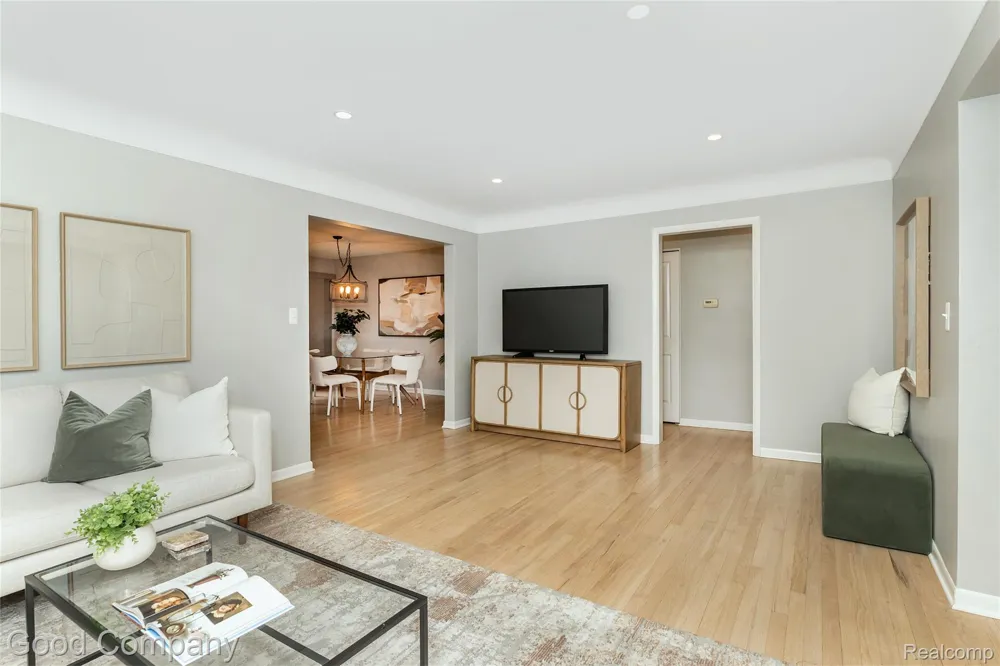 606 Magnolia Avenue Royal Oak City, MI 48073