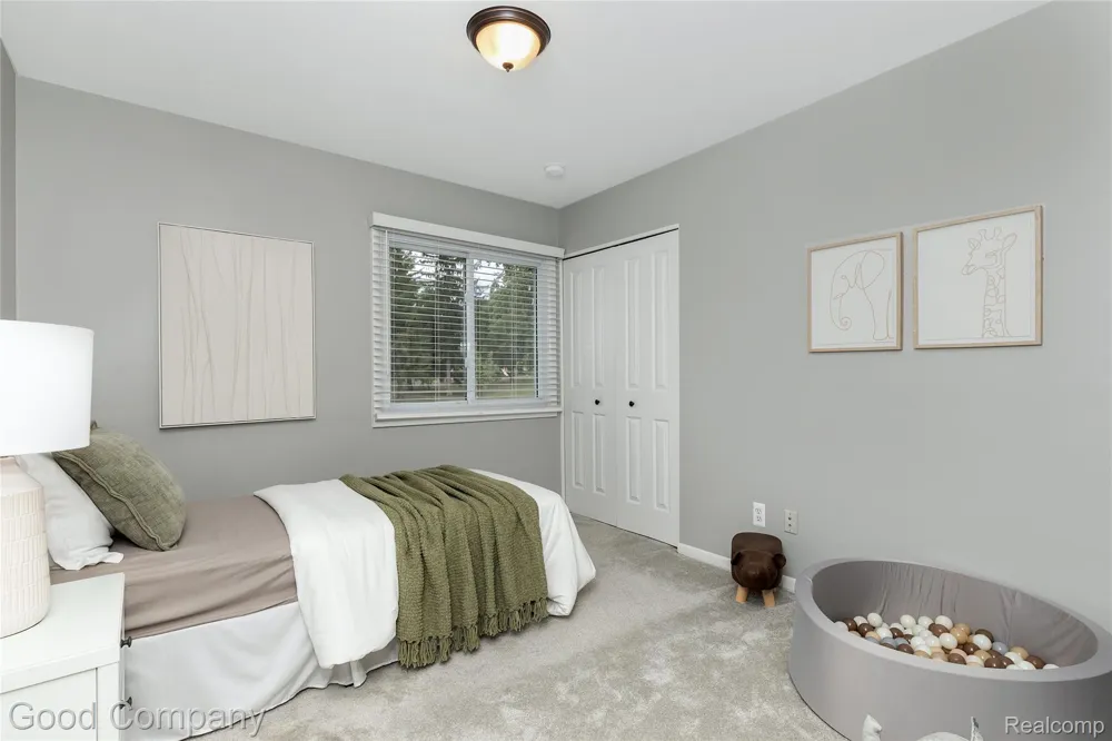 606 Magnolia Avenue Royal Oak City, MI 48073