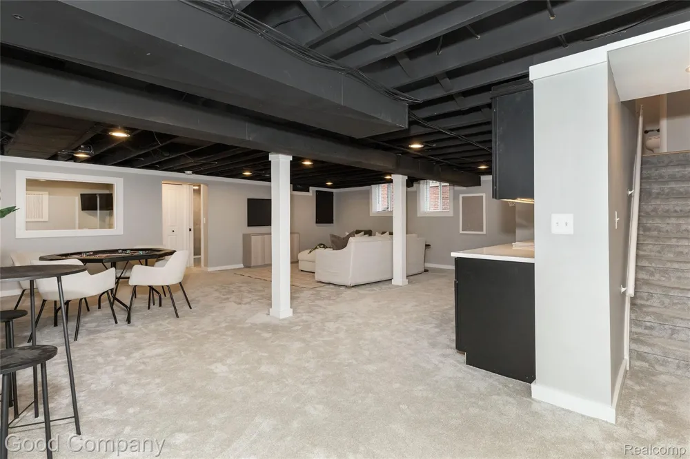 606 Magnolia Avenue Royal Oak City, MI 48073