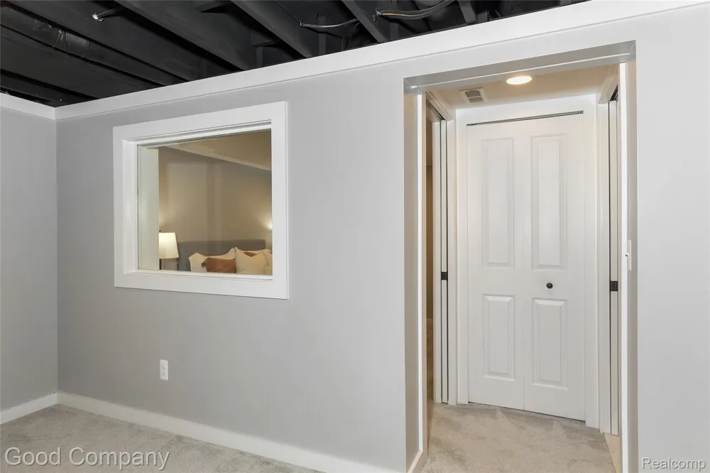 606 Magnolia Avenue Royal Oak City, MI 48073