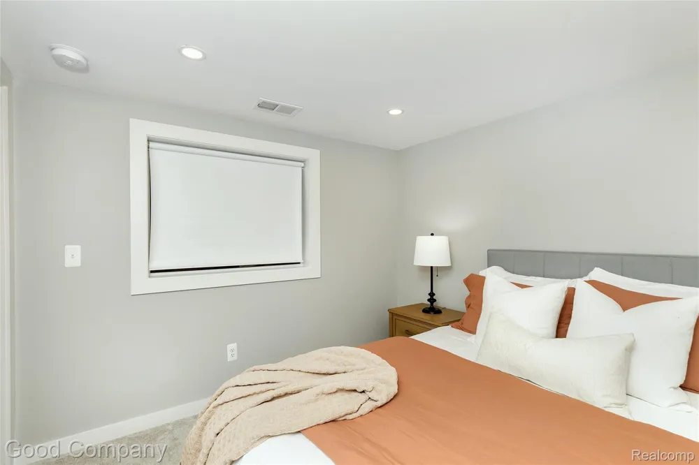 606 Magnolia Avenue Royal Oak City, MI 48073