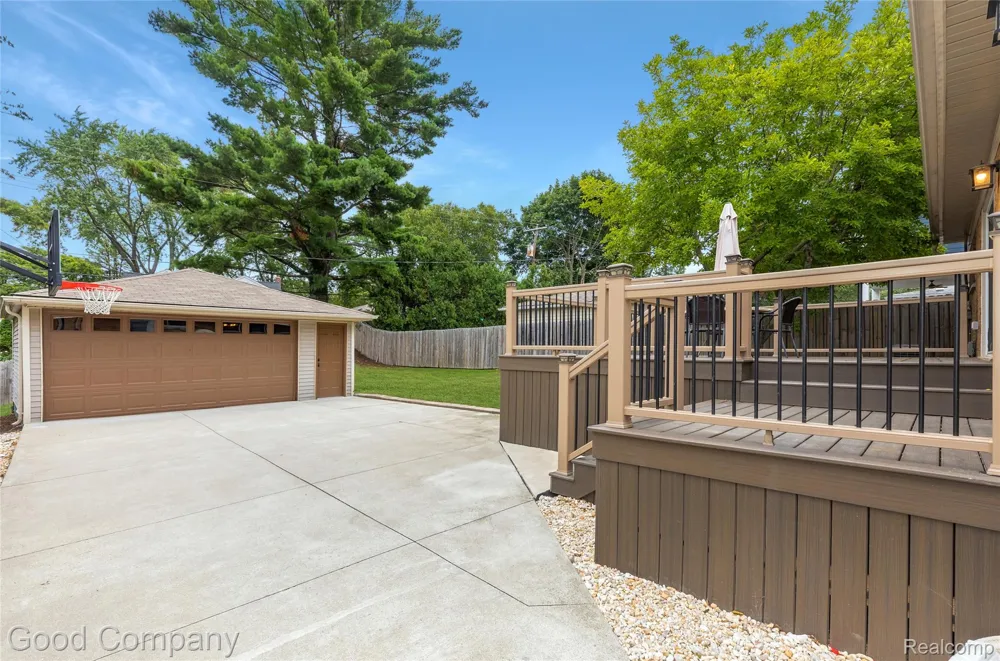 606 Magnolia Avenue Royal Oak City, MI 48073