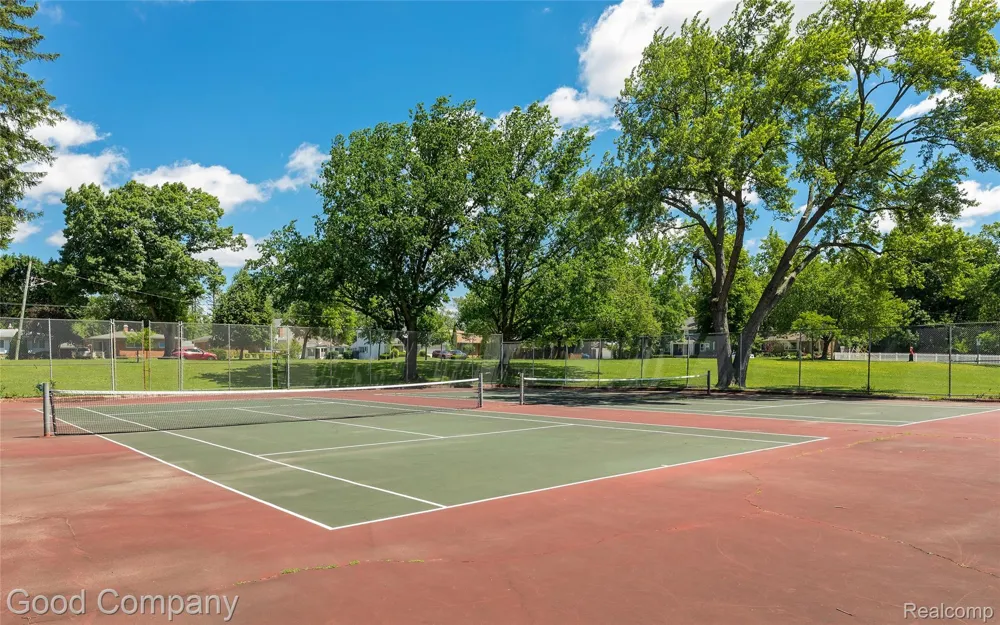 606 Magnolia Avenue Royal Oak City, MI 48073