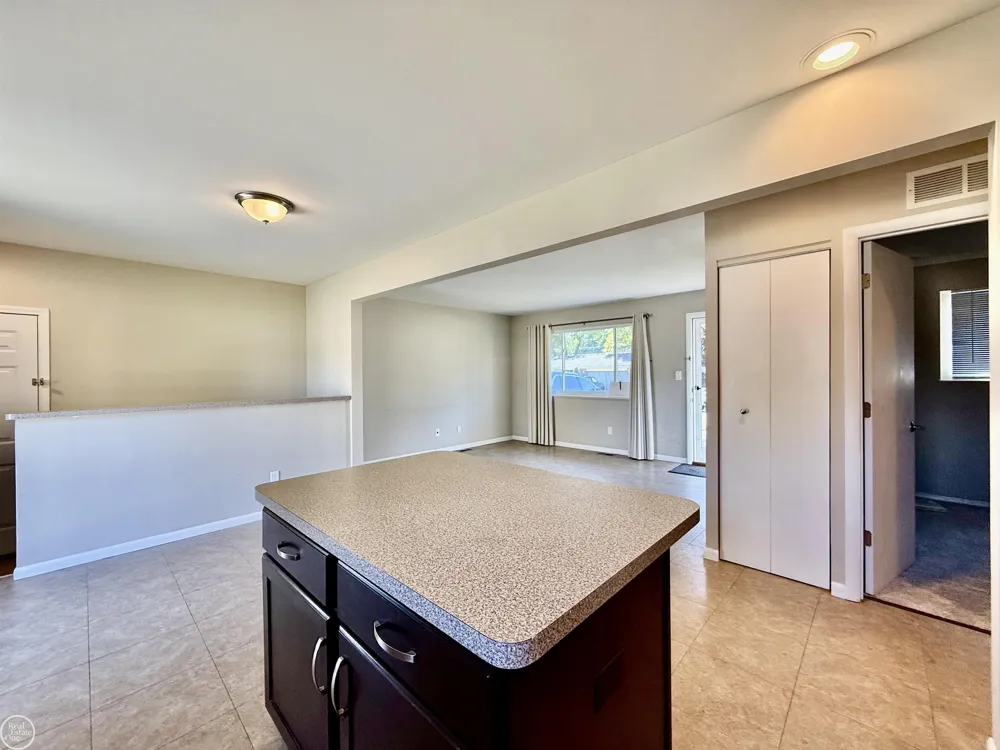 12591 Bender Street Sterling Heights City, MI 48313