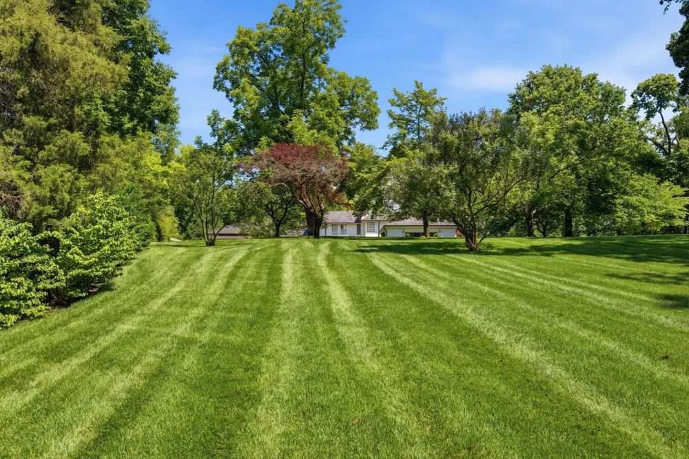 200 Brook Hollow Rd Nashville, TN 37205