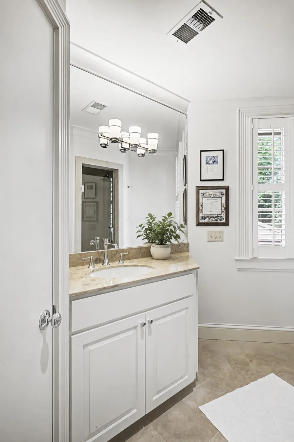 200 Brook Hollow Rd Nashville, TN 37205