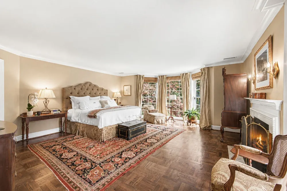 200 Brook Hollow Rd Nashville, TN 37205