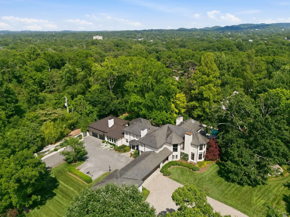 200 Brook Hollow Rd Nashville, TN 37205