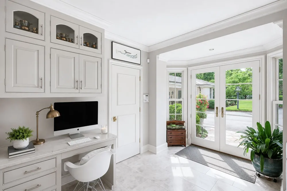 200 Brook Hollow Rd Nashville, TN 37205