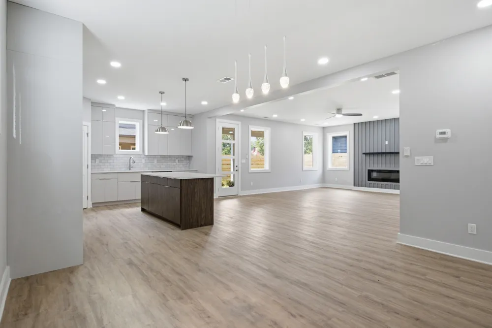 1831 10th Ave Nashville, TN 37208