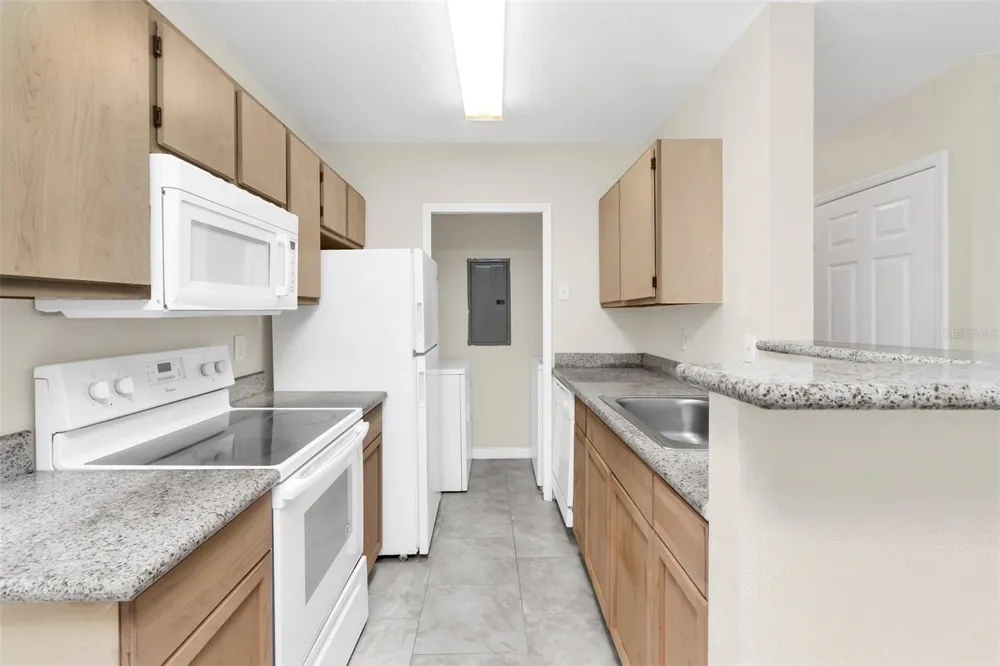 4328 S KIRKMAN ROAD #1311 Orlando, FL 32811