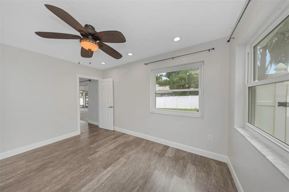 952 WICKS DRIVE Palm Harbor, FL 34684