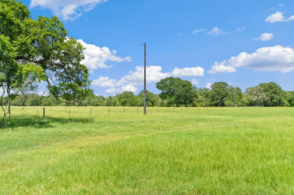 11 St Delight Road Paige, TX 78659