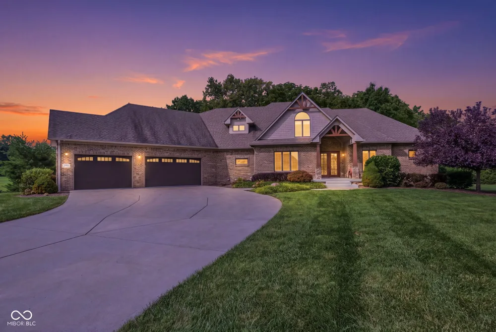 4202 Whitetail Woods Drive Bargersville, IN 46106