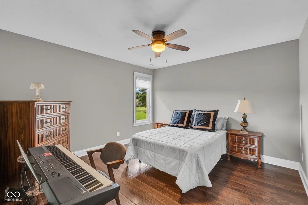 4202 Whitetail Woods Drive Bargersville, IN 46106