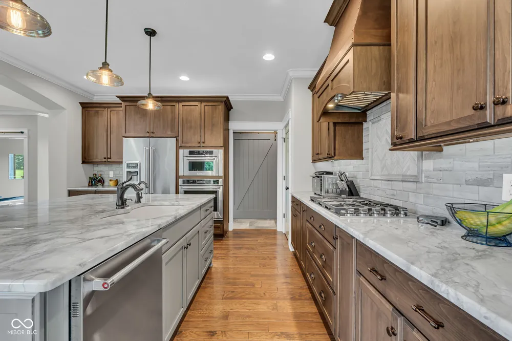 4202 Whitetail Woods Drive Bargersville, IN 46106