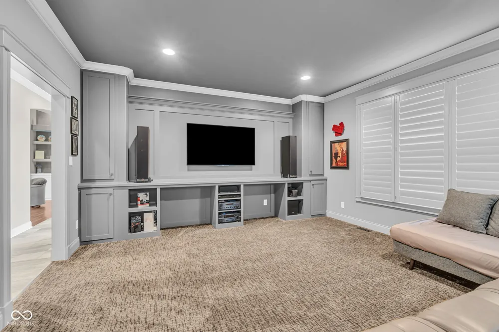 4202 Whitetail Woods Drive Bargersville, IN 46106